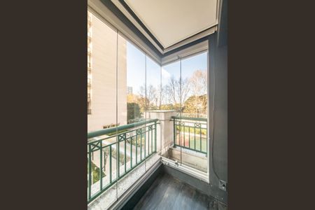 Apartamento à venda com 248m², 3 quartos e 5 vagasSuíte 2 - Varanda