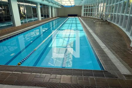 Apartamento à venda com 248m², 3 quartos e 5 vagasPiscina