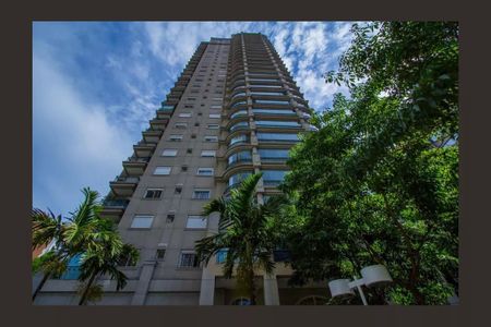 Apartamento à venda com 248m², 3 quartos e 5 vagasFachada