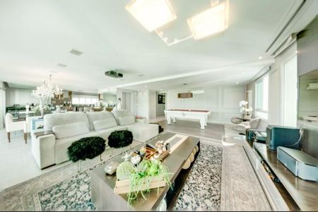 Apartamento à venda com 253m², 3 quartos e 4 vagasFoto 10