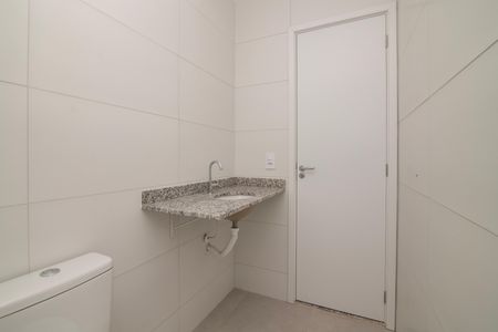 Apartamento para alugar com 53m², 2 quartos e sem vaga Apartamento para alugar com 53m², 2 quartos e sem vagaBanheiro Social