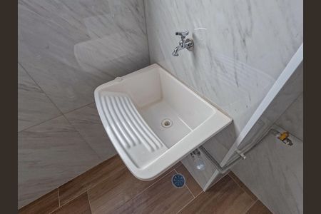 Apartamento para alugar com 40m², 2 quartos e sem vaga Apartamento para alugar com 40m², 2 quartos e sem vagaÁrea de Serviço