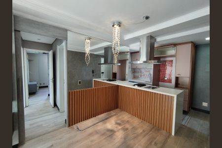 Sala de apartamento para alugar com 3 quartos, 67m² em Jardim Celeste, São Paulo
