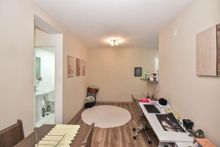 Apartamento à venda com 55m², 2 quartos e 1 vaga Apartamento à venda com 55m², 2 quartos e 1 vagaSala