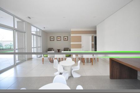 Apartamento à venda com 55m², 2 quartos e 1 vagaÁrea comum