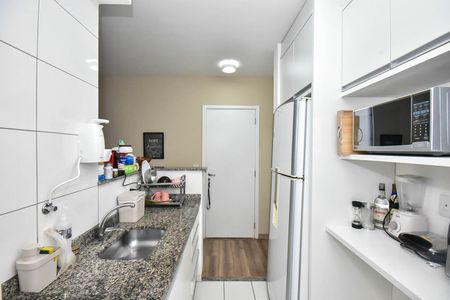 Apartamento à venda com 55m², 2 quartos e 1 vaga Apartamento à venda com 55m², 2 quartos e 1 vagaCozinha