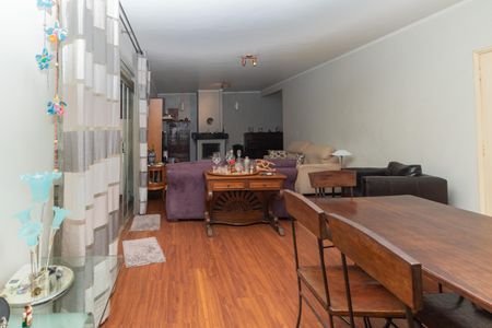 Casa à venda com 324m², 3 quartos e 2 vagasSala 2