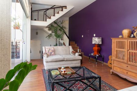 Casa à venda com 324m², 3 quartos e 2 vagasSala 1