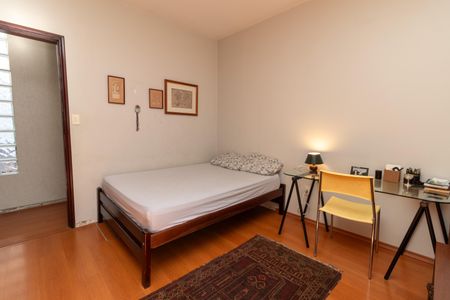 Casa à venda com 324m², 3 quartos e 2 vagasQuarto 2