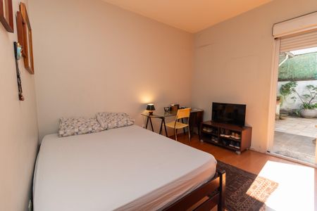 Casa à venda com 324m², 3 quartos e 2 vagasQuarto 2