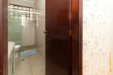 Casa à venda com 324m², 3 quartos e 2 vagasBanheiro 2