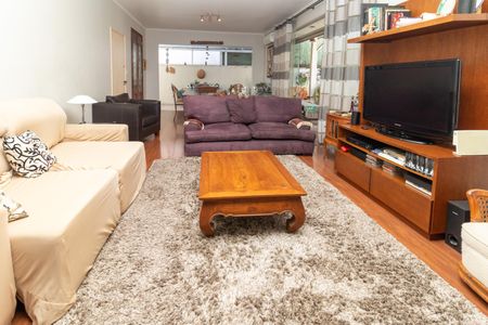 Casa à venda com 324m², 3 quartos e 2 vagasSala 2