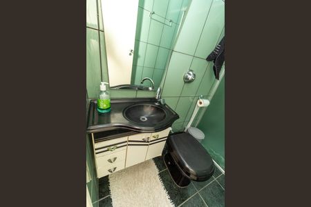 Casa à venda com 324m², 3 quartos e 2 vagasBanheiro 1