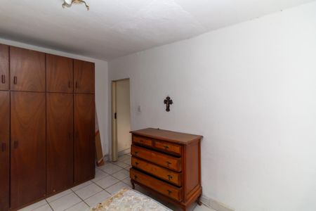 Casa à venda com 200m², 5 quartos e 2 vagasCasa 1 Quarto 2