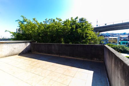 Casa à venda com 200m², 5 quartos e 2 vagasCasa 2 Terraço