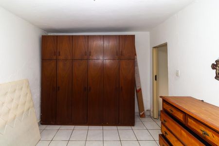 Casa à venda com 200m², 5 quartos e 2 vagasCasa 1 Quarto 2