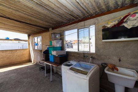 Casa à venda com 200m², 5 quartos e 2 vagasCasa 2 Área de Serviço