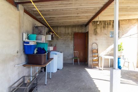 Casa à venda com 200m², 5 quartos e 2 vagasCasa 2 Área de Serviço