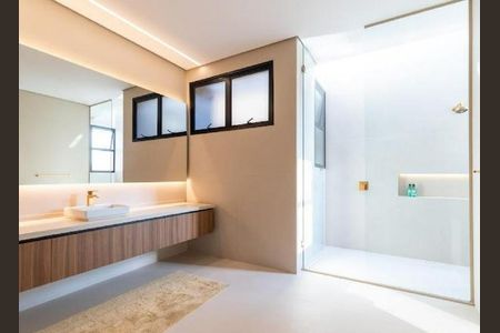 Casa à venda com 1200m², 5 quartos e 7 vagasFoto 03