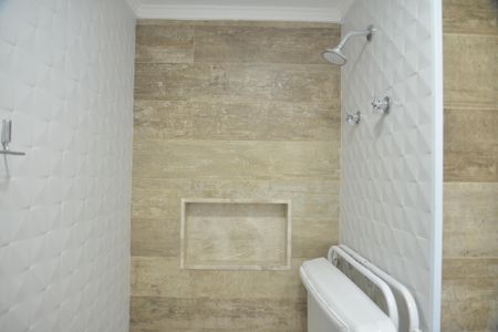 Apartamento à venda com 75m², 2 quartos e 2 vagasBanheiro Social