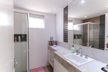 Apartamento à venda com 80m², 2 quartos e 1 vagaBanheiro