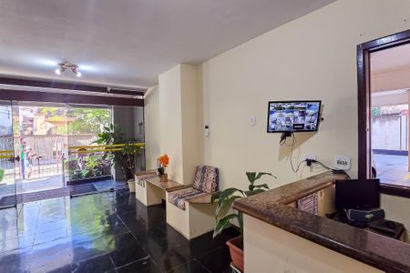 Apartamento à venda com 80m², 2 quartos e 1 vagaHall social