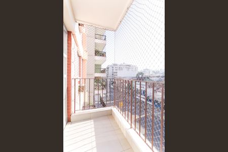 Apartamento à venda com 80m², 2 quartos e 1 vagaVaranda Quarto