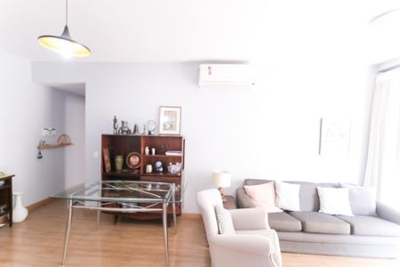 Apartamento à venda com 80m², 2 quartos e 1 vagaSala