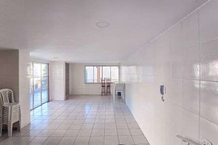 Apartamento à venda com 80m², 2 quartos e 1 vagaÁrea comum - Salão de festas