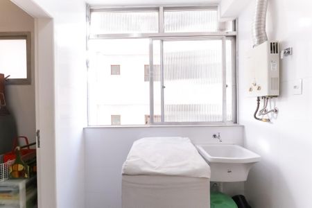 Apartamento à venda com 80m², 2 quartos e 1 vagaÁrea de Serviço