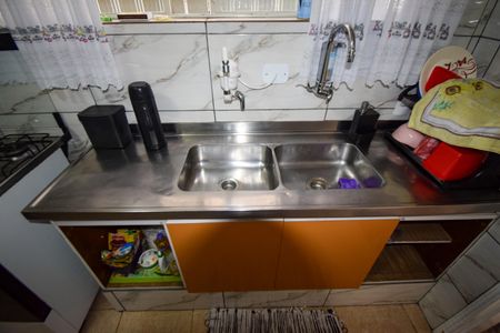 Casa à venda com 104m², 2 quartos e 2 vagasCozinha