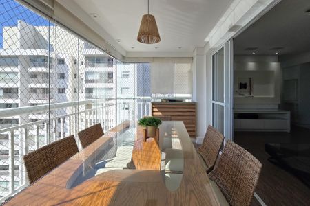 Apartamento para alugar com 107m², 2 quartos e 2 vagasSacada