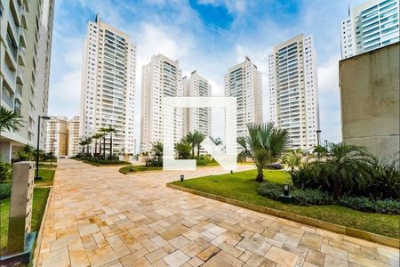 Apartamento para alugar com 107m², 2 quartos e 2 vagasFachada