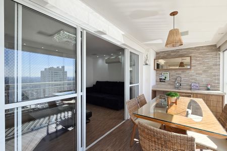 Apartamento para alugar com 107m², 2 quartos e 2 vagasSacada