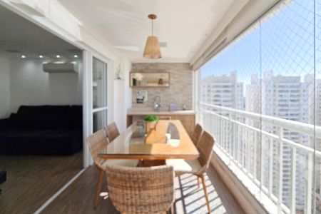 Apartamento para alugar com 107m², 2 quartos e 2 vagasSacada