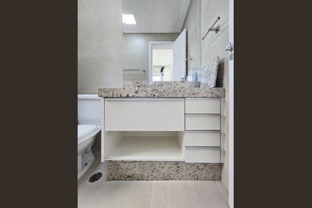Apartamento para alugar com 107m², 2 quartos e 2 vagasBanheiro- Suíte 1