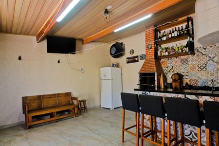 Casa à venda com 157m², 3 quartos e 2 vagasÁrea externa