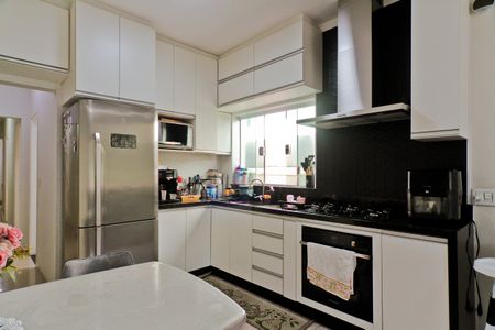 Casa à venda com 157m², 3 quartos e 2 vagasCozinha