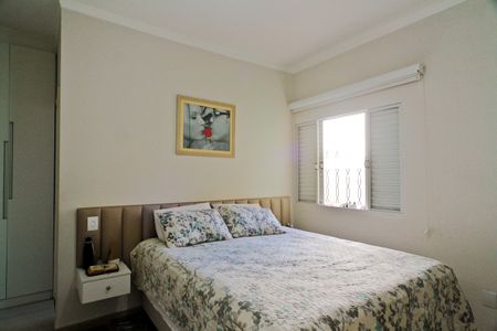 Casa à venda com 157m², 3 quartos e 2 vagasSuíte