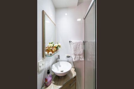 Apartamento à venda com 70m², 2 quartos e 1 vagaBanheiro Social