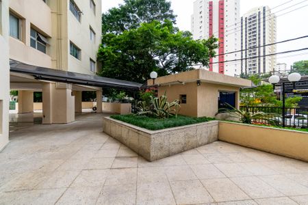 Apartamento à venda com 70m², 2 quartos e 1 vagaÁrea comum