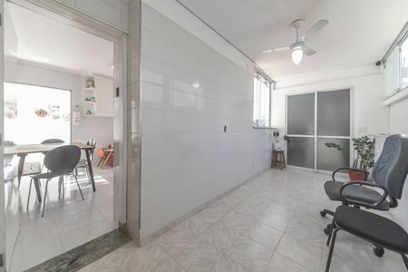 Casa à venda com 190m², 3 quartos e 4 vagasSala Multifuncional
