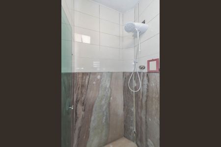 Casa à venda com 190m², 3 quartos e 4 vagasBanheiro Social