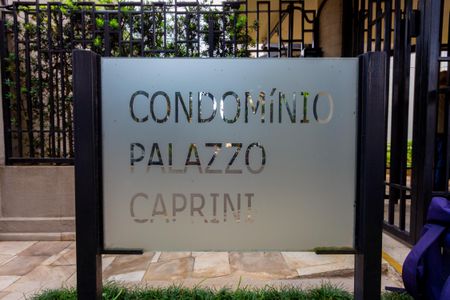 Apartamento à venda com 58m², 2 quartos e 1 vaga Apartamento à venda com 58m², 2 quartos e 1 vagaFachada