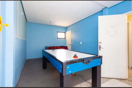 Apartamento à venda com 58m², 2 quartos e 1 vaga Apartamento à venda com 58m², 2 quartos e 1 vagaÁrea comum - Salão de jogos