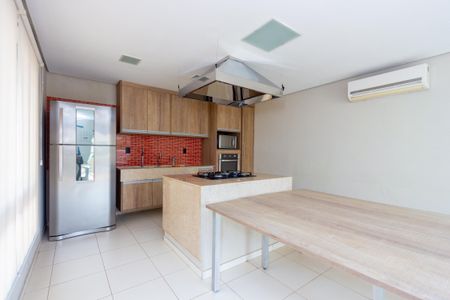 Apartamento à venda com 58m², 2 quartos e 1 vaga Apartamento à venda com 58m², 2 quartos e 1 vagaÁrea comum - Salão de Festas