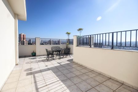 Apartamento à venda com 188m², 3 quartos e 3 vagasVaranda