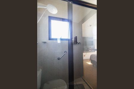 Apartamento à venda com 188m², 3 quartos e 3 vagasSuíte Banheiro