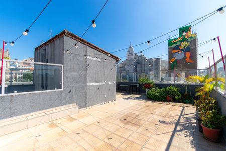 Apartamento à venda com 68m², 2 quartos e sem vagaÁrea comum