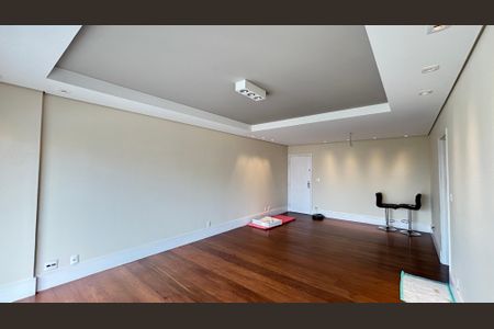 Apartamento à venda com 140m², 3 quartos e 2 vagasSala